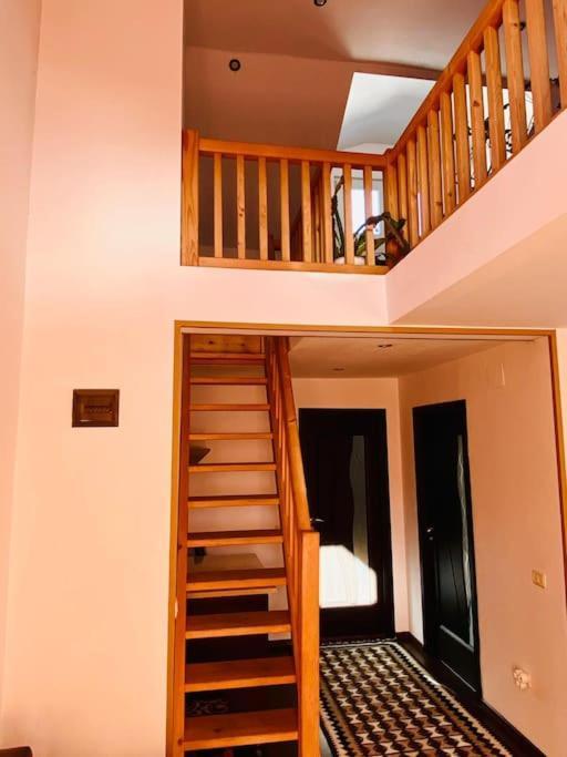 Apartament River *