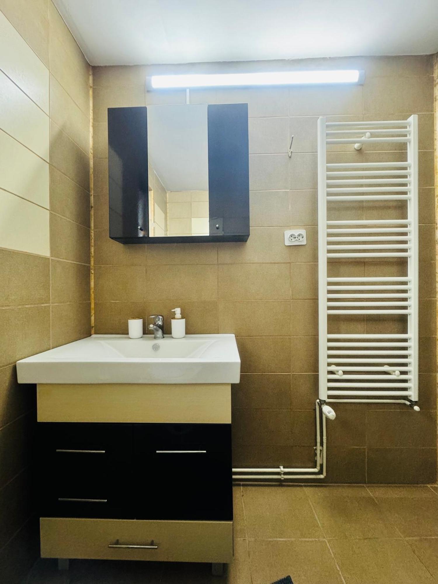 Apartament River *